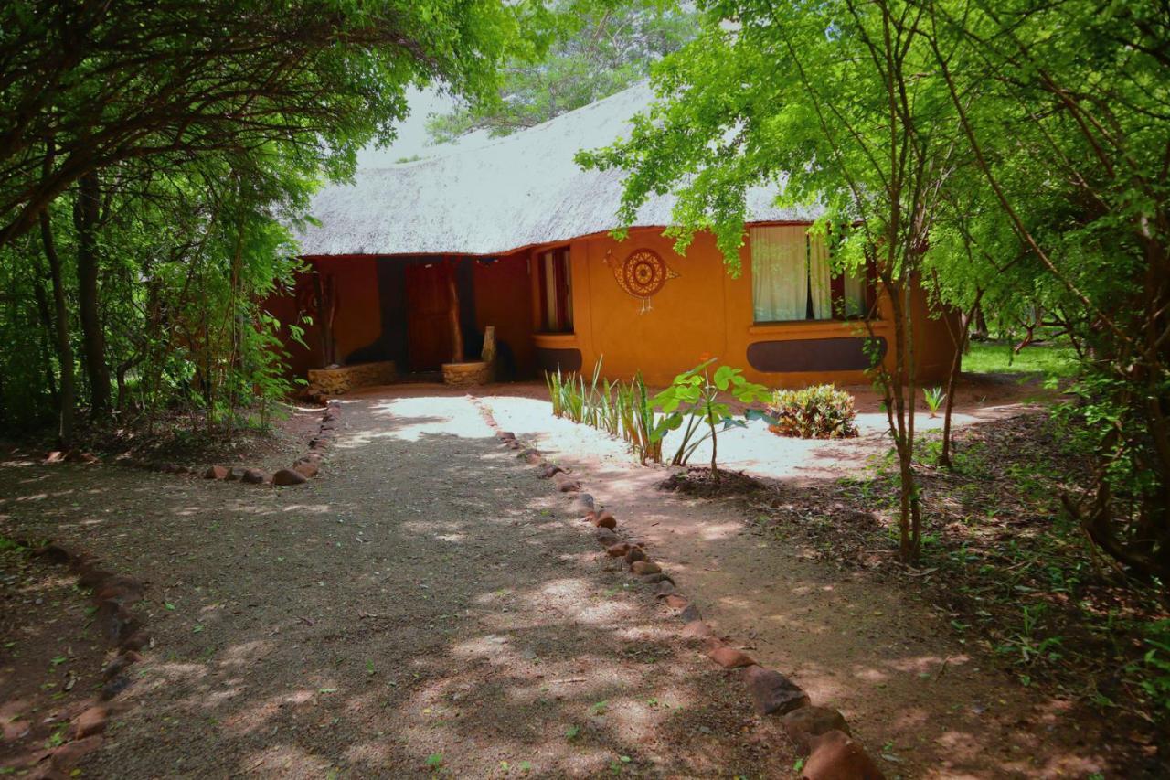Munga Eco-Lodge Ливингстън Екстериор снимка