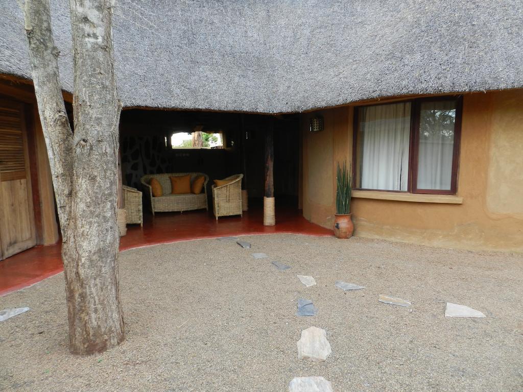 Munga Eco-Lodge Ливингстън Стая снимка